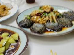 油泼鲍鱼-天伦海鲜·老味道·青岛菜(栈桥天主教堂店)