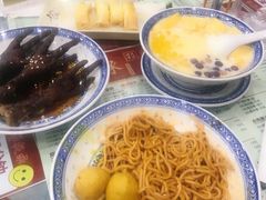 -赵记传承特色牛奶甜品(泉城广场店)