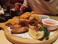 -红墙餐吧(大学城南亭店)