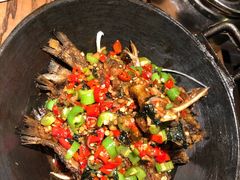 铁锅黄骨鱼-湘邻呷铺·田园家宴(汉基广场店)