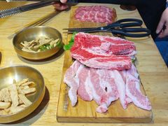 -金顺韩式烤肉·网红烤肉店(广利路店)