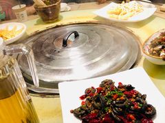 -陈大锅·岳阳鱼馆·地道岳阳菜(美食街店)