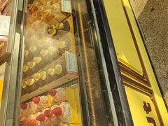 -85度C(生甜甜圈研究工坊·上海松江人民北路店)