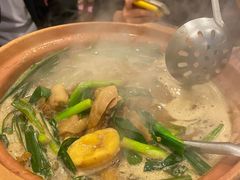 -威邵鸡煲(西华路总店)