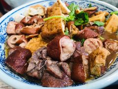 卤煮火烧-门框胡同百年卤煮(新街口店)