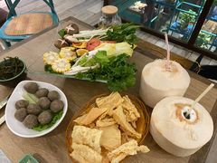 -浩源美食·椰子鸡