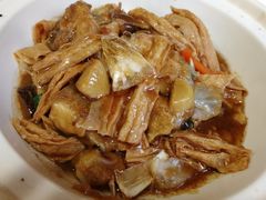 支竹沙窝炆鱼头-海宝酒家(中山四路店)