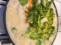 -肥汁米蘭香港米线(长宁来福士店)