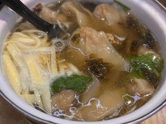 -柴爿巷·香酥鸡&馄饨(复兴中路店)