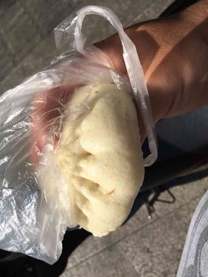 甘其食(双菱路一店)-"早餐好选择~ 1-2个包子 一袋豆浆.