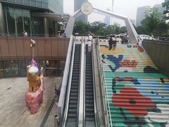 -宝龙城(杭州滨江店)