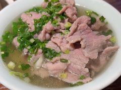 -全牛匠·乐山跷脚牛肉(西单华威约饭街店)