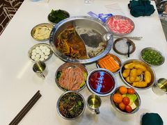 -憨铁匠老火锅(龙岗万科里店)