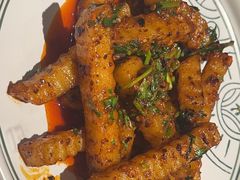 -云海肴·汽锅鸡·云南菜(天山百盛优客店)