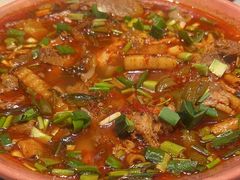 -云海肴·汽锅鸡·云南菜(天山百盛优客店)