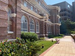 -香港大学