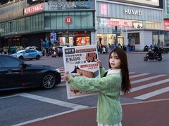 -雍容荟帝王蟹活龙虾展台自助(IFS黑金店)