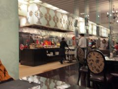 -圣丰索菲特·2 On 988 Café 自助餐厅