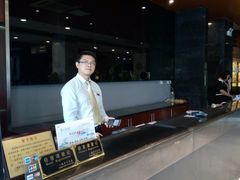 -上海虹梅嘉廷酒店