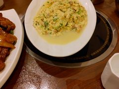-洁神饭庄·海鲜·青岛菜·30年老字号(五四广场店)