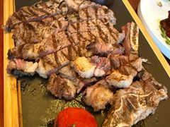 -东西风牛排馆周末烧烤自助(首都机场希尔顿店)
