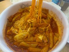 -火鸡爪东大门猎奇炒年糕