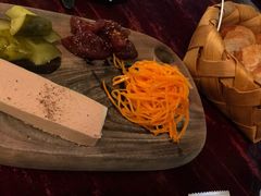 鹅肝-羽深肉铺 Steak & Wine