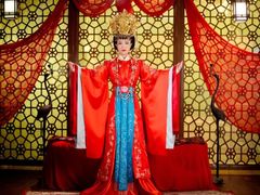 -九月鹰飞汉服摄影工作室