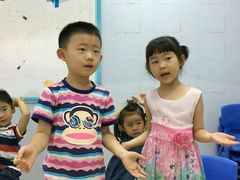 -I-Shine英语国际教育(大三林中心)