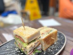 -Let'sBURGERplus·非常创意汉堡(三里屯店)