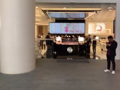 -Dior迪奥(上海世茂广场店)