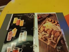 -范特西FANTASY量贩式KTV(民主广场店)