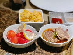 黄金泡菜-觅福里•熟成和牛餐厅