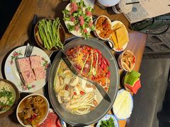 -萍姐火锅·公路夜市(武汉首店)