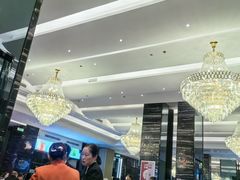 -万龙洲海鲜(大兴绿地缤纷城店)