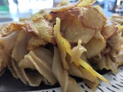 -天天向上素食餐厅(五台山店)