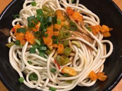 热干面-莲餐厅·湖北菜·藕汤是头牌(愚园路店)