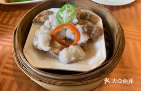 Steamed Pork Ribs with Golden Garlic