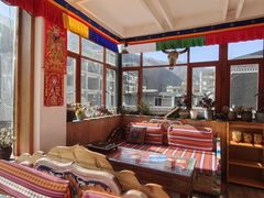 -四姑娘山阿巴郎·藏式花园餐厅