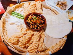 新派京酱肉丝-魏铭鱼头捞饭(嘉善店)