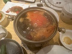 -雍和会海鲜姿造自助(湖东路店)