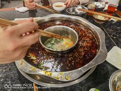 -邓莽子老火锅(中兴路总店)