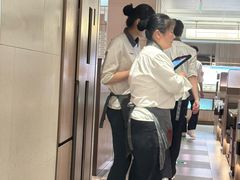 -海底捞火锅(凤凰广场店)