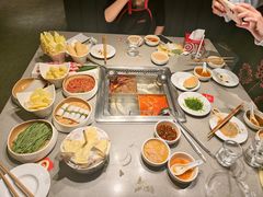 -海底捞火锅(中州万达店)