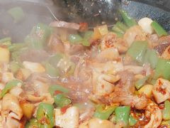 -聚鑫朋酸菜肥肠(文艺路口店)