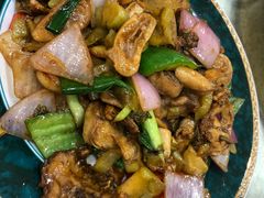 咸酸菜炒牛欢喜-荷塘食府
