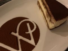 -WOLFGANG PUCK KITCHEN & BAR(迪士尼小镇店)