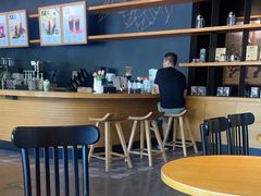 -星巴克(洛阳中州路王府井店)