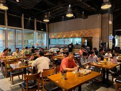 -HUZI虎滋精酿餐吧(京西大悦城店)