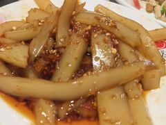 -忘情水鱼头·鲜鱼火锅(滨江中路店)